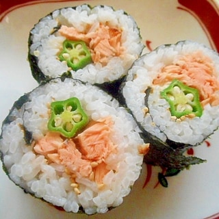 鮭とオクラの巻き寿司